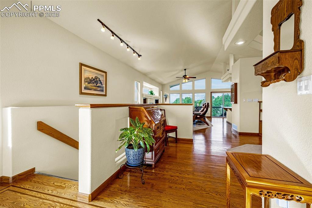 Colorado Springs, Colorado, 80921, United States, 3 Bedrooms Bedrooms, ,3 BathroomsBathrooms,Residential,For Sale,1947087
