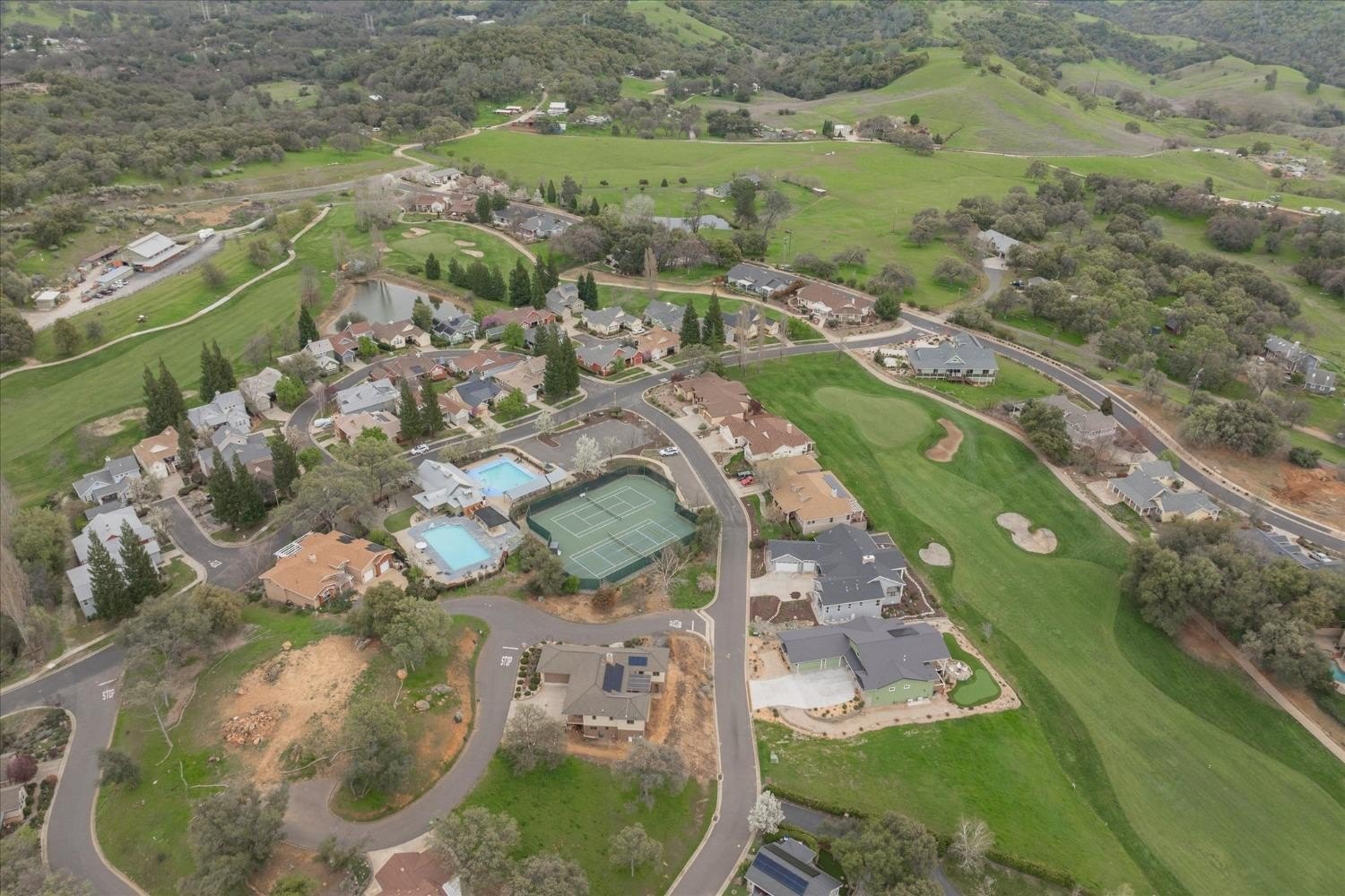 Angels Camp, California, 95222, United States, 3 Bedrooms Bedrooms, ,4 BathroomsBathrooms,Residential,For Sale,1975542