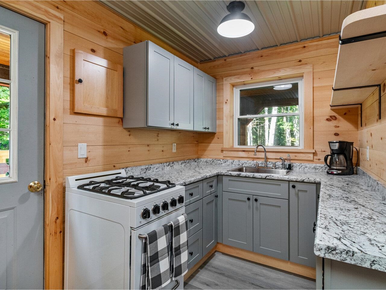 Enosburg, Vermont, 05450, United States, 2 Bedrooms Bedrooms, ,Residential,For Sale,1950253