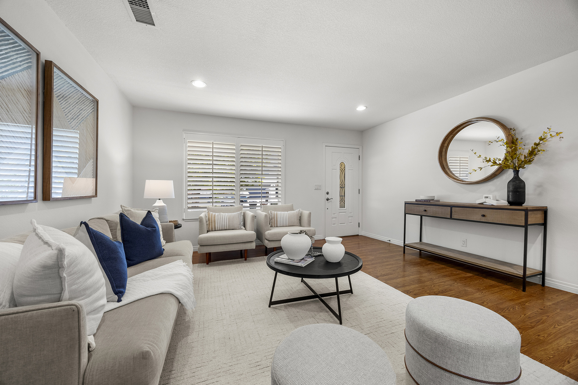 Anaheim, California, 92807, United States, 3 Bedrooms Bedrooms, ,2 BathroomsBathrooms,Residential,For Sale,1889806