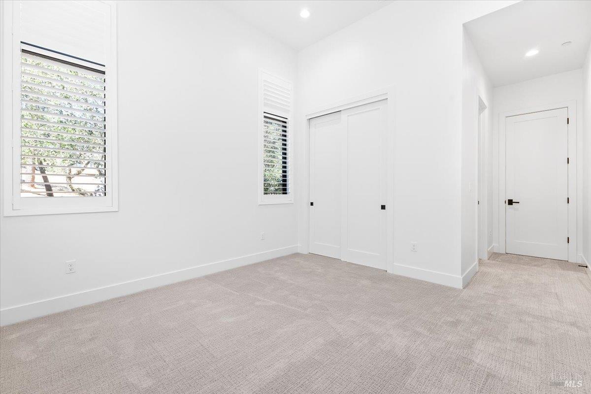 Santa Rosa, California, 95404, United States, 4 Bedrooms Bedrooms, ,4 BathroomsBathrooms,Residential,For Sale,1983418