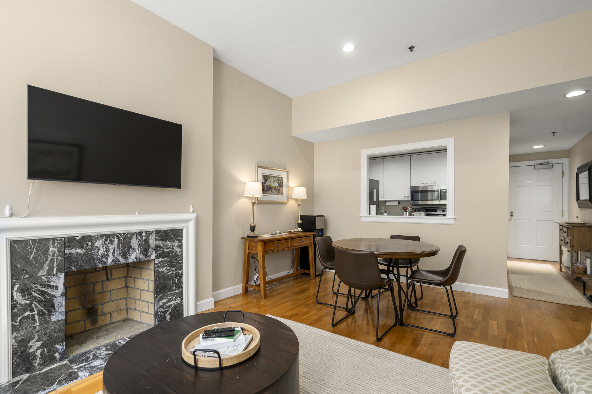  416 Marlborough St, Boston, MA, 02115 - 物件實景