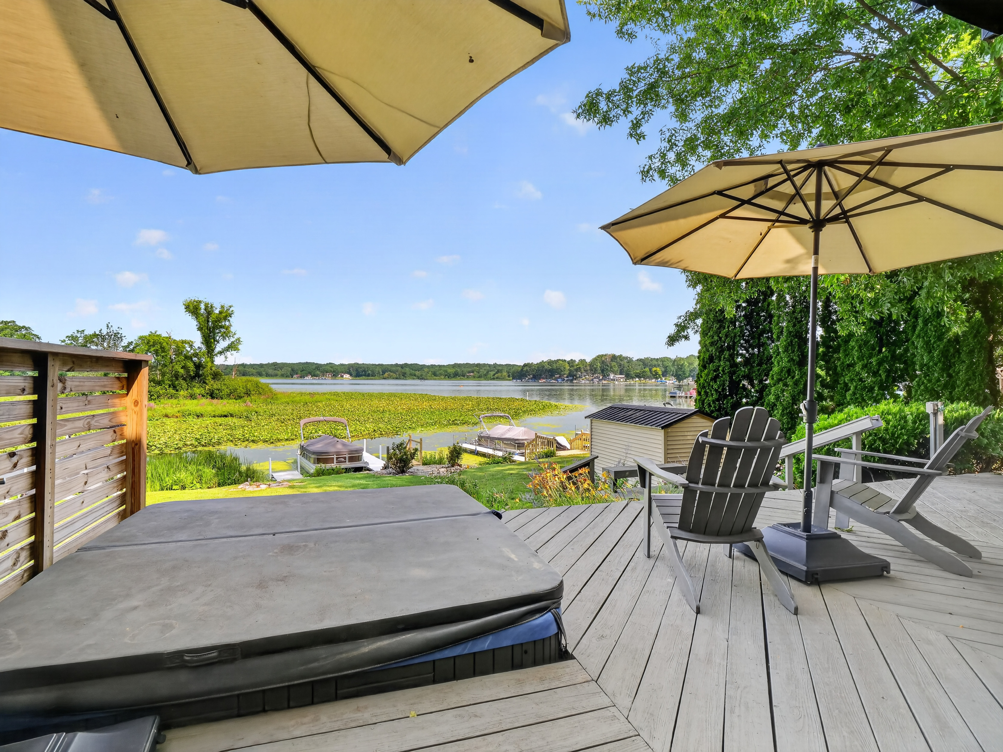  Four Bedroom Webster Lake Home - 物件實景