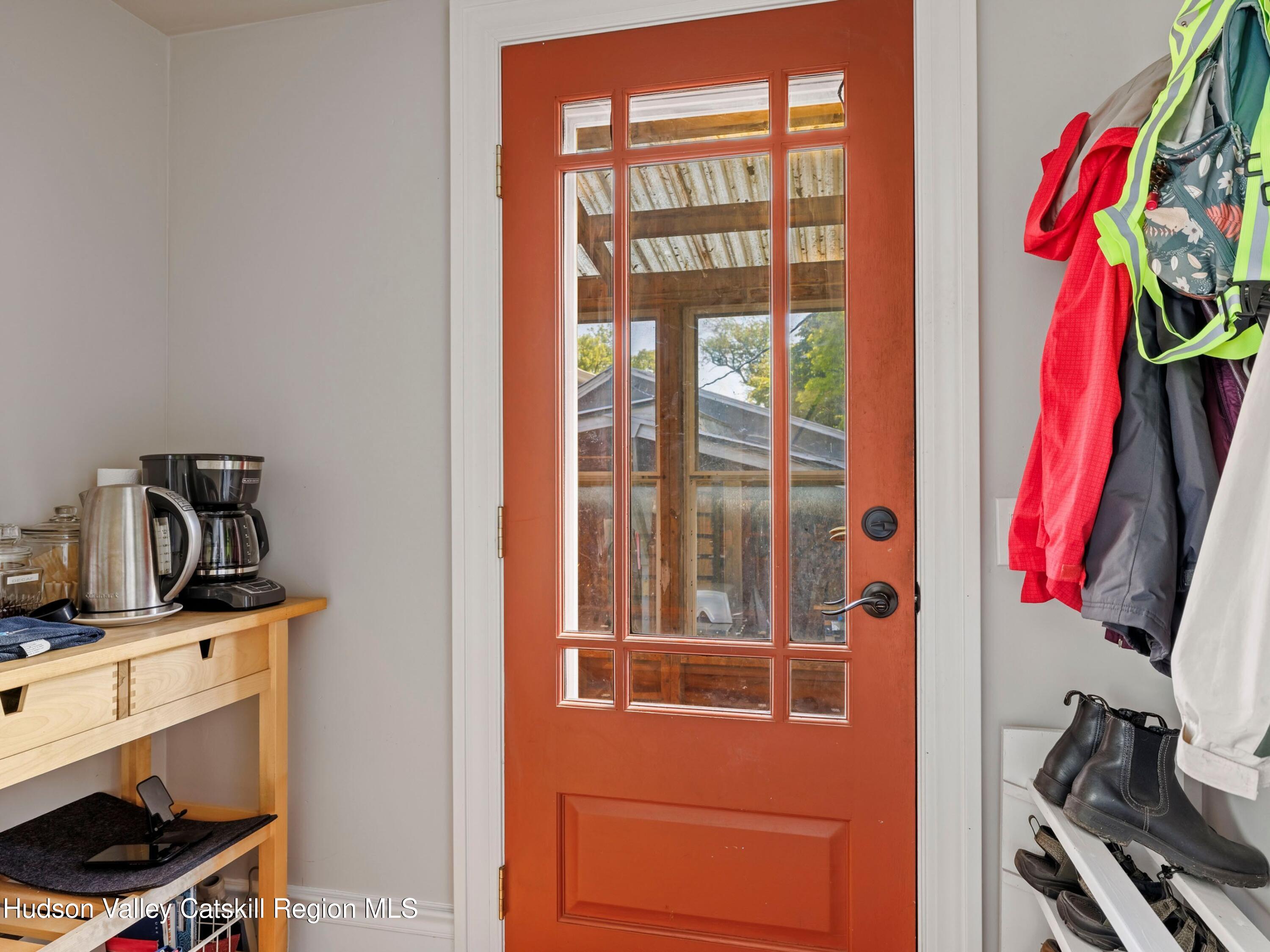 Saugerties, New York, 12477, United States, 3 Bedrooms Bedrooms, ,2 BathroomsBathrooms,Residential,For Sale,1874966