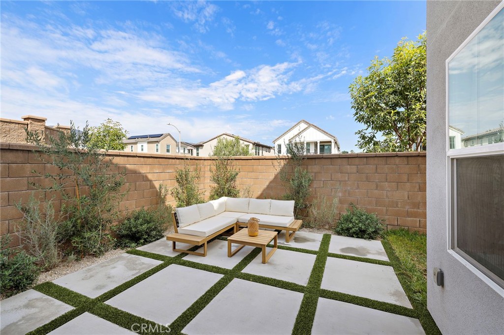Corona, California, 92883, United States, 3 Bedrooms Bedrooms, ,3 BathroomsBathrooms,Residential,For Sale,1903718