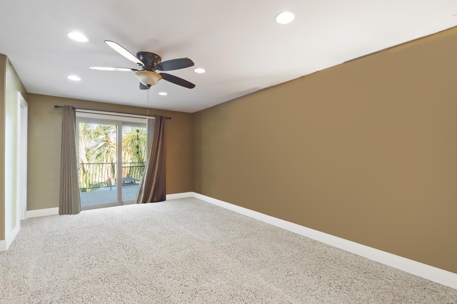 Clovis, California, 93619, United States, 4 Bedrooms Bedrooms, ,4 BathroomsBathrooms,Residential,For Sale,1924178