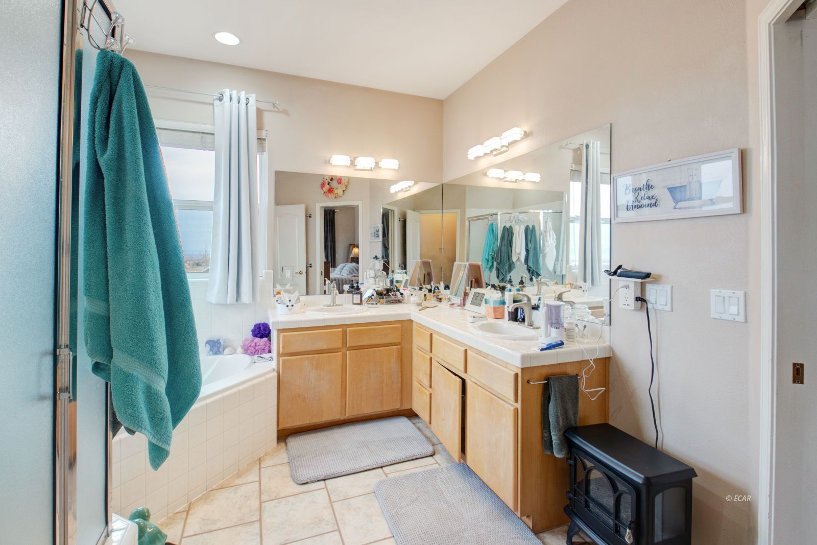 Lamoille, Nevada, 89828, United States, 3 Bedrooms Bedrooms, ,3 BathroomsBathrooms,Residential,For Sale,1697099