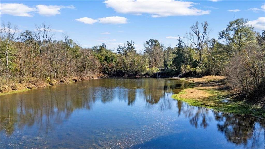 Timpson, Texas, 75975, United States, 3 Bedrooms Bedrooms, ,2 BathroomsBathrooms,Residential,For Sale,2000555