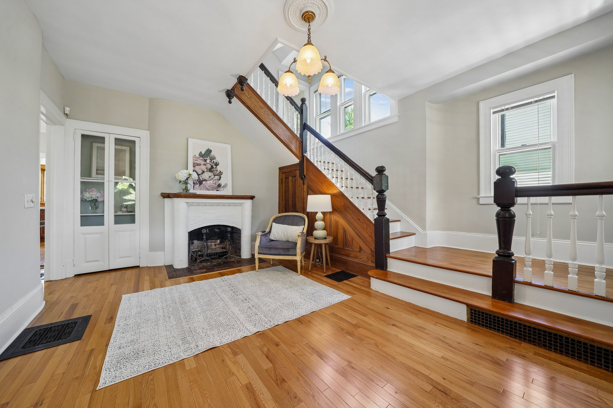  215 Inwood Avenue, Montclair, NJ 07043 - 物件實景