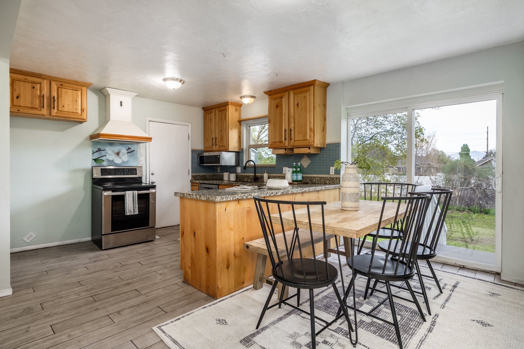  Spacious Property Down a Private Lane - 物件實景