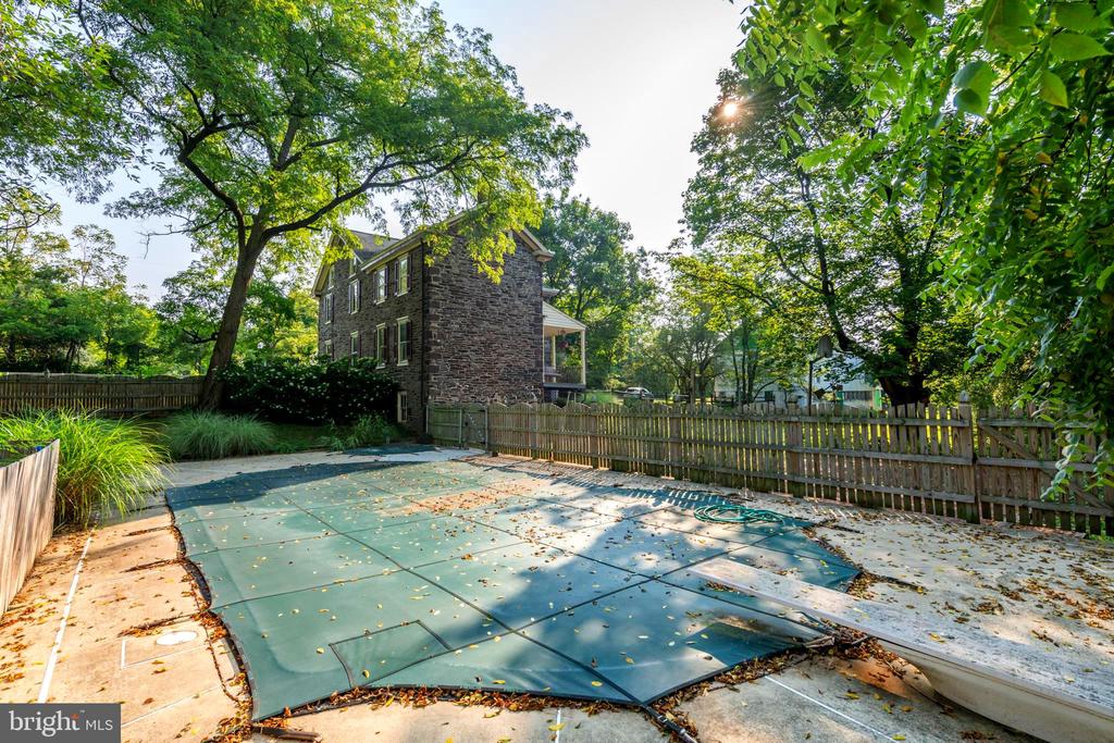 Harleysville, Pennsylvania, 19438, United States, 4 Bedrooms Bedrooms, ,3 BathroomsBathrooms,Residential,For Sale,1912462
