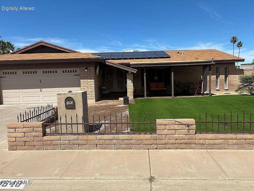 Frier Dr, Glendale, AZ 85301