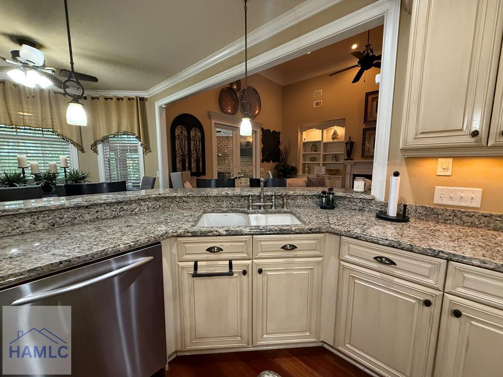 Richmond Hill, Georgia, 31324, United States, 4 Bedrooms Bedrooms, ,4 BathroomsBathrooms,Residential,For Sale,1941669