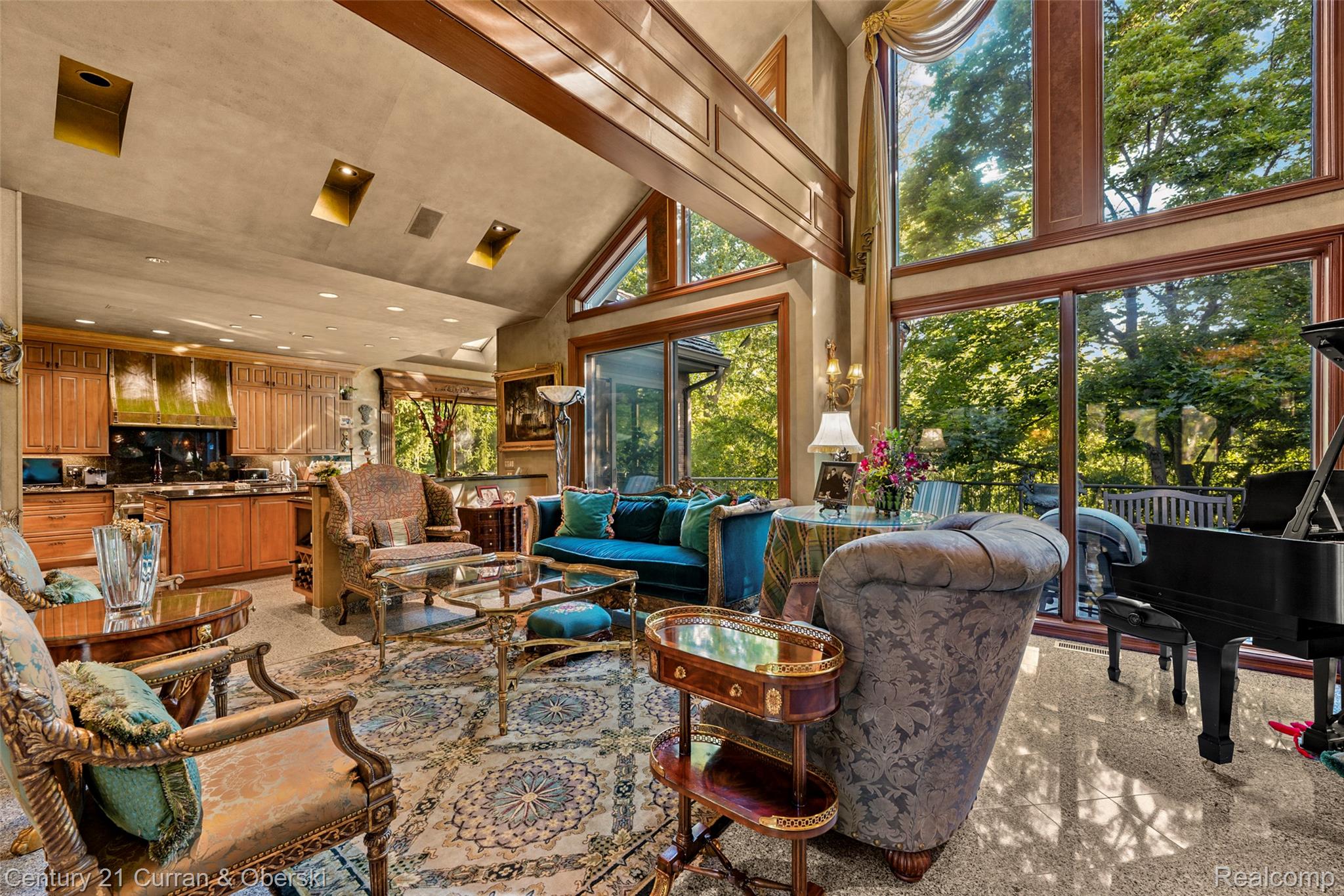 Dearborn, Michigan, 48124, United States, 4 Bedrooms Bedrooms, ,4 BathroomsBathrooms,Residential,For Sale,1983815