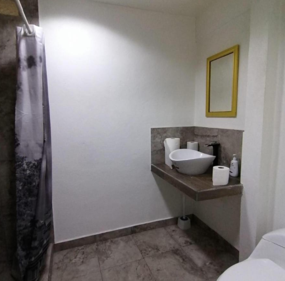 Gustavo A. Madero, Ciudad de México, 07900, Mexico, 5 Bedrooms Bedrooms, ,3 BathroomsBathrooms,Residential,For Sale,1723596