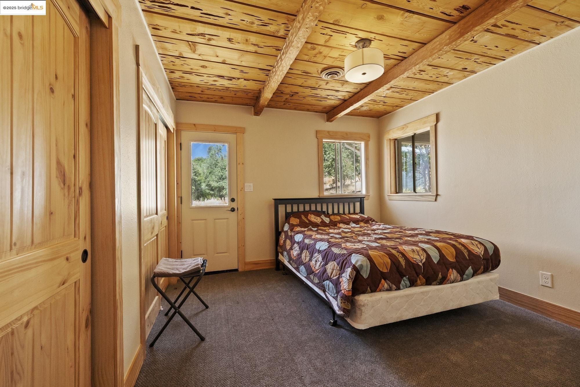 Murphys, California, 95247, United States, 5 Bedrooms Bedrooms, ,3 BathroomsBathrooms,Residential,For Sale,1905942