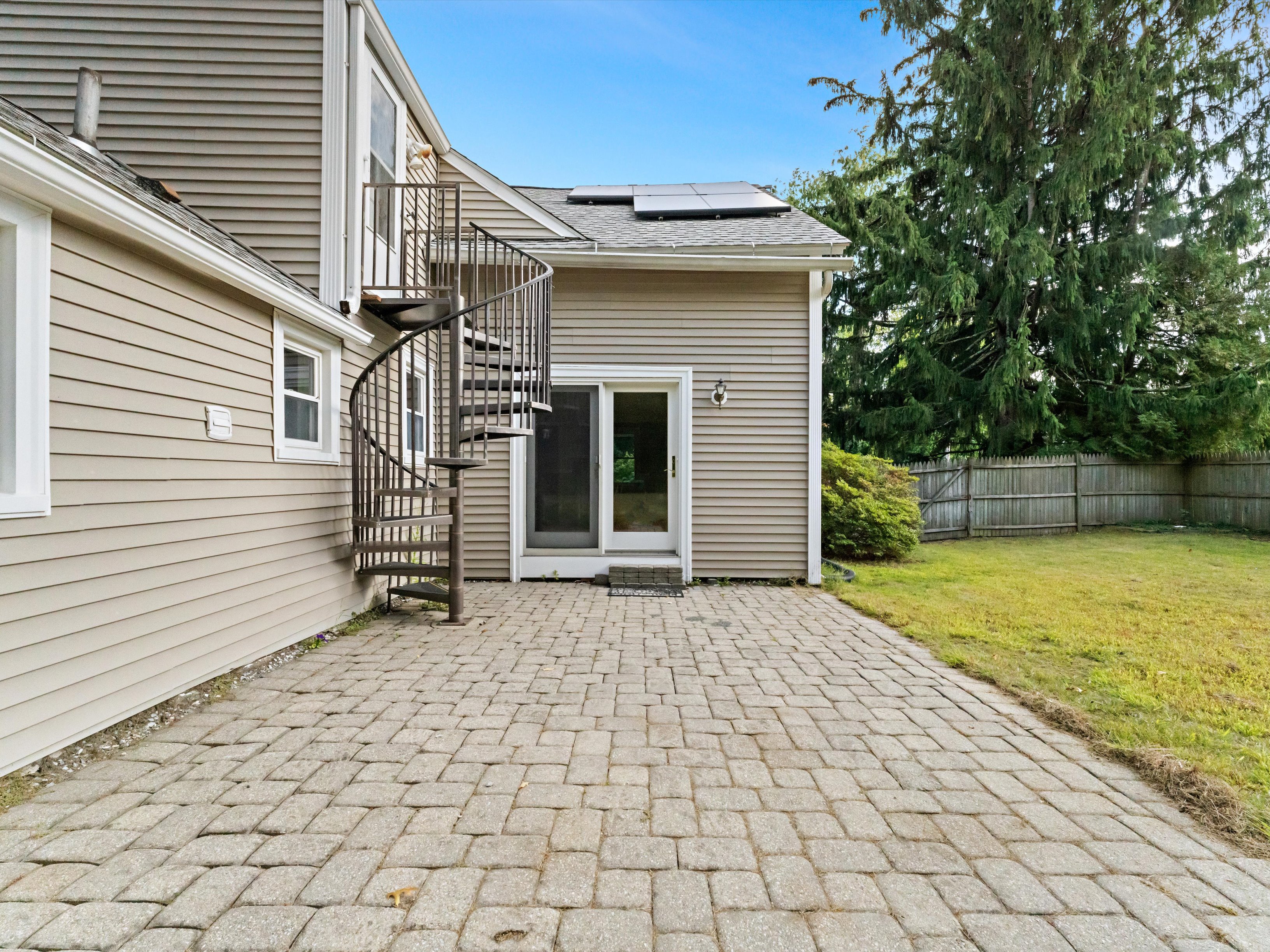  82 Boston Road, Sutton, MA 01590 - 物件實景