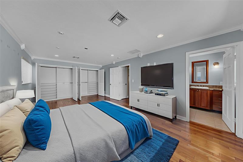 Fort Lauderdale, Florida, 33308, United States, 2 Bedrooms Bedrooms, ,2 BathroomsBathrooms,Residential,For Sale,1890163