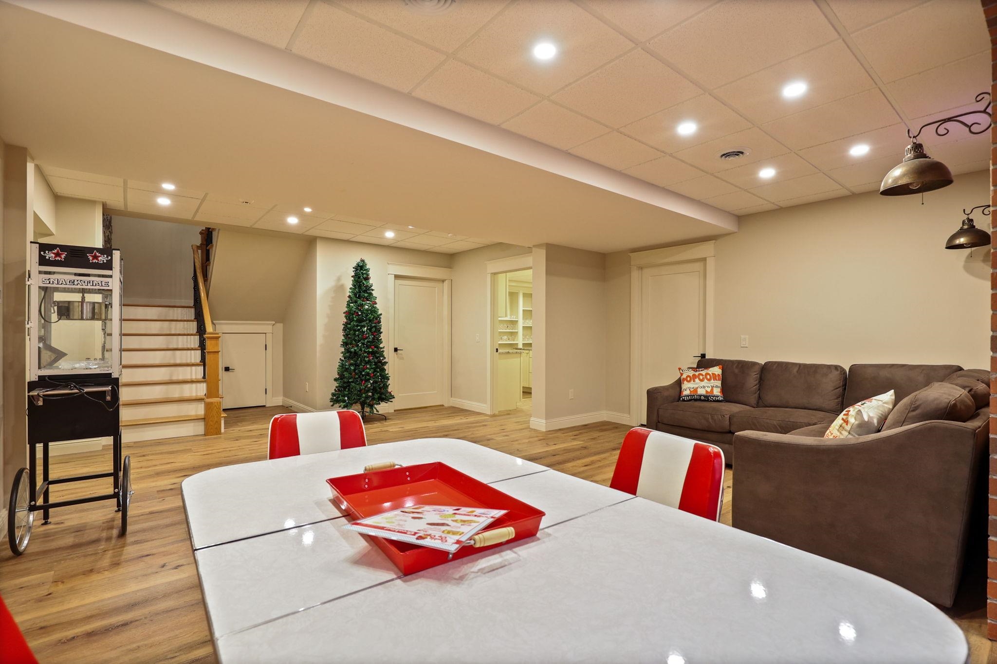 Birch Run, Michigan, 48415, United States, 3 Bedrooms Bedrooms, ,5 BathroomsBathrooms,Residential,For Sale,1977323