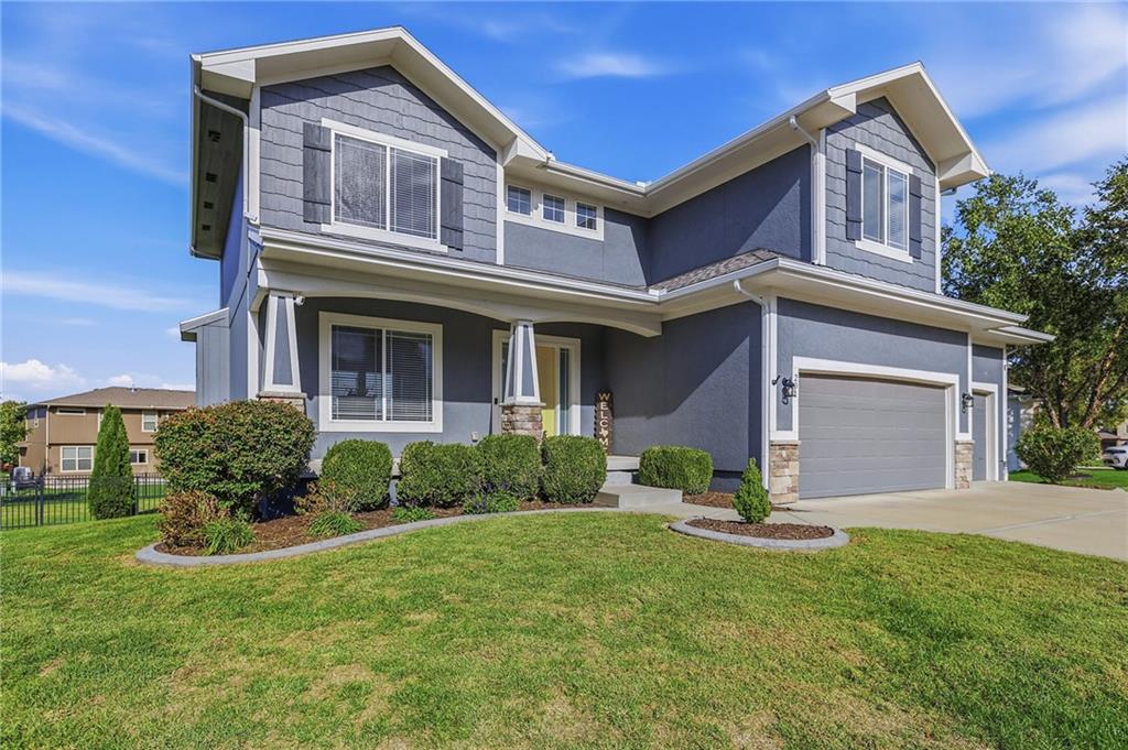 Lake Side Dr, Lees Summit, MO 64064 #1