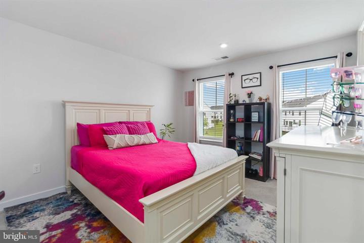 Cheltenham, Pennsylvania, 19012, United States, 3 Bedrooms Bedrooms, ,4 BathroomsBathrooms,Residential,For Sale,1887718