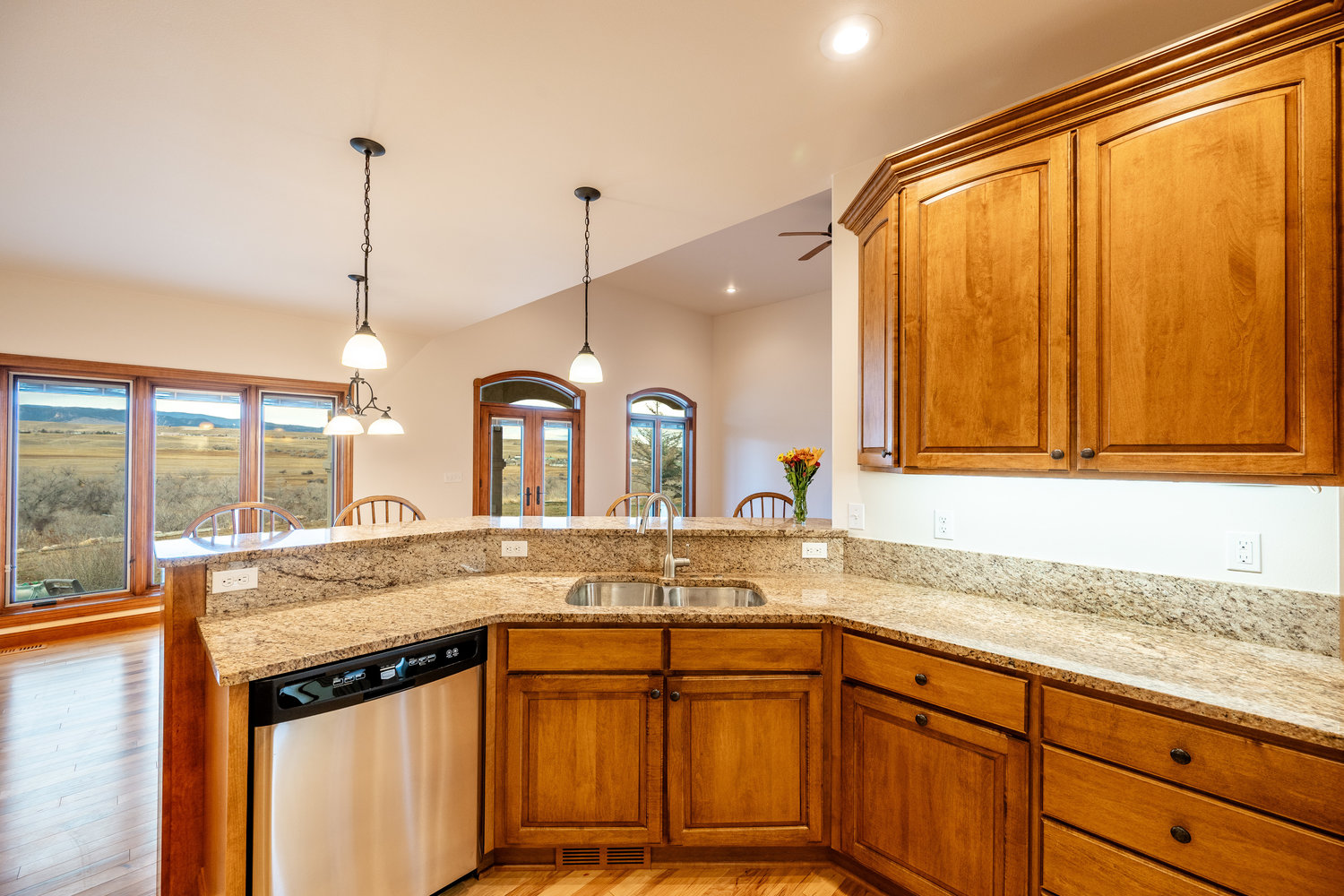 Buffalo, Wyoming, 82834, United States, 4 Bedrooms Bedrooms, ,4 BathroomsBathrooms,Residential,For Sale,2005506