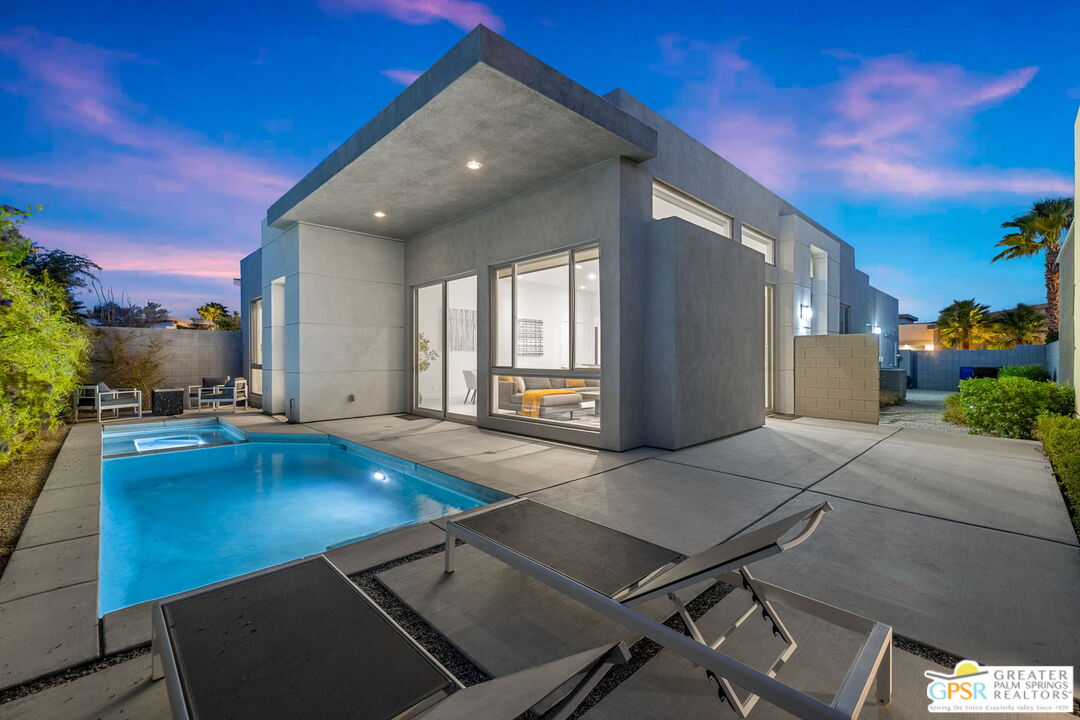 Palm Springs, California, 92262, United States, 3 Bedrooms Bedrooms, ,3 BathroomsBathrooms,Residential,For Sale,1927236