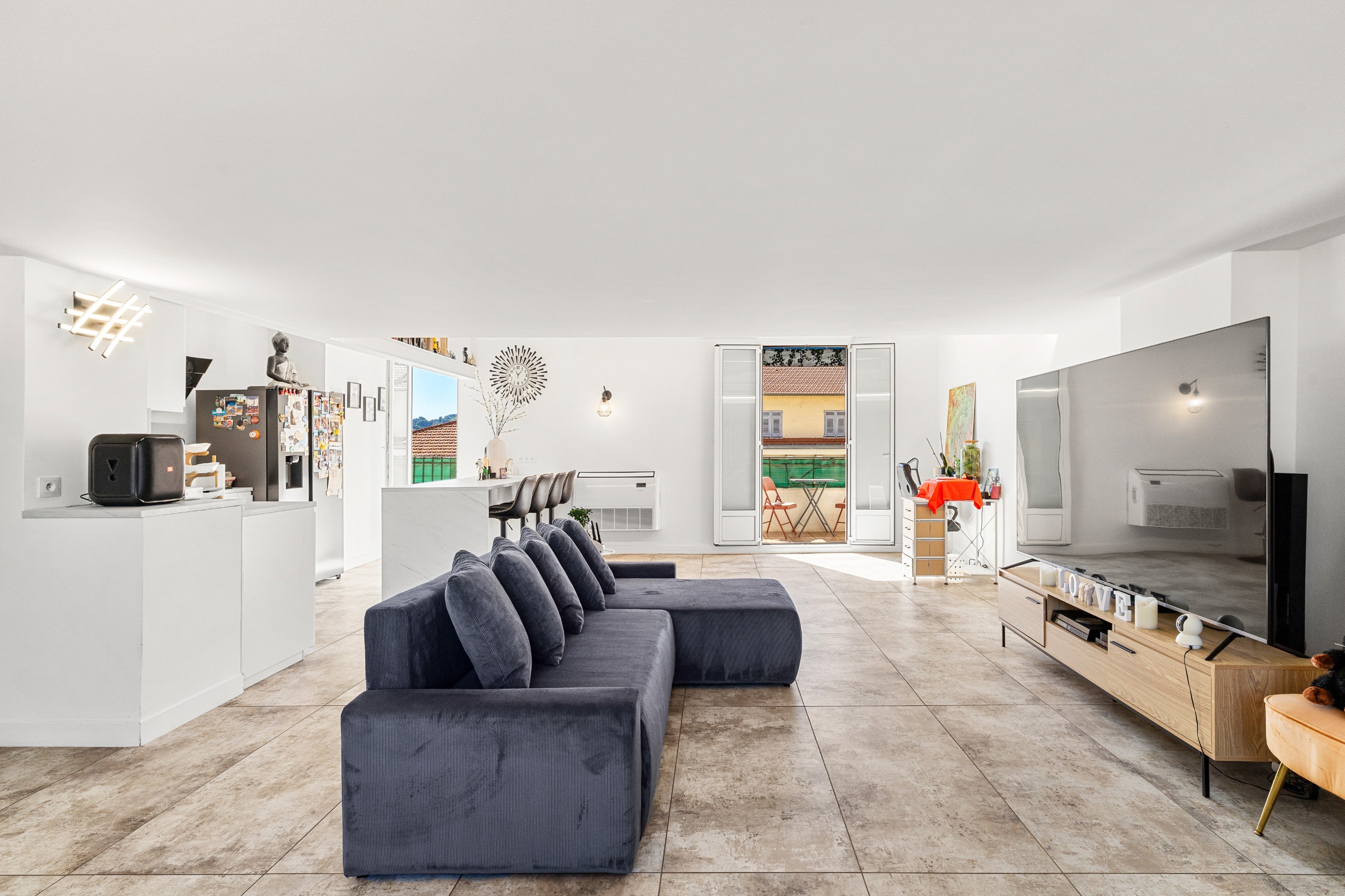  Notre-Dame – Characterful Loft with mezzanine and open city views - 物件實景