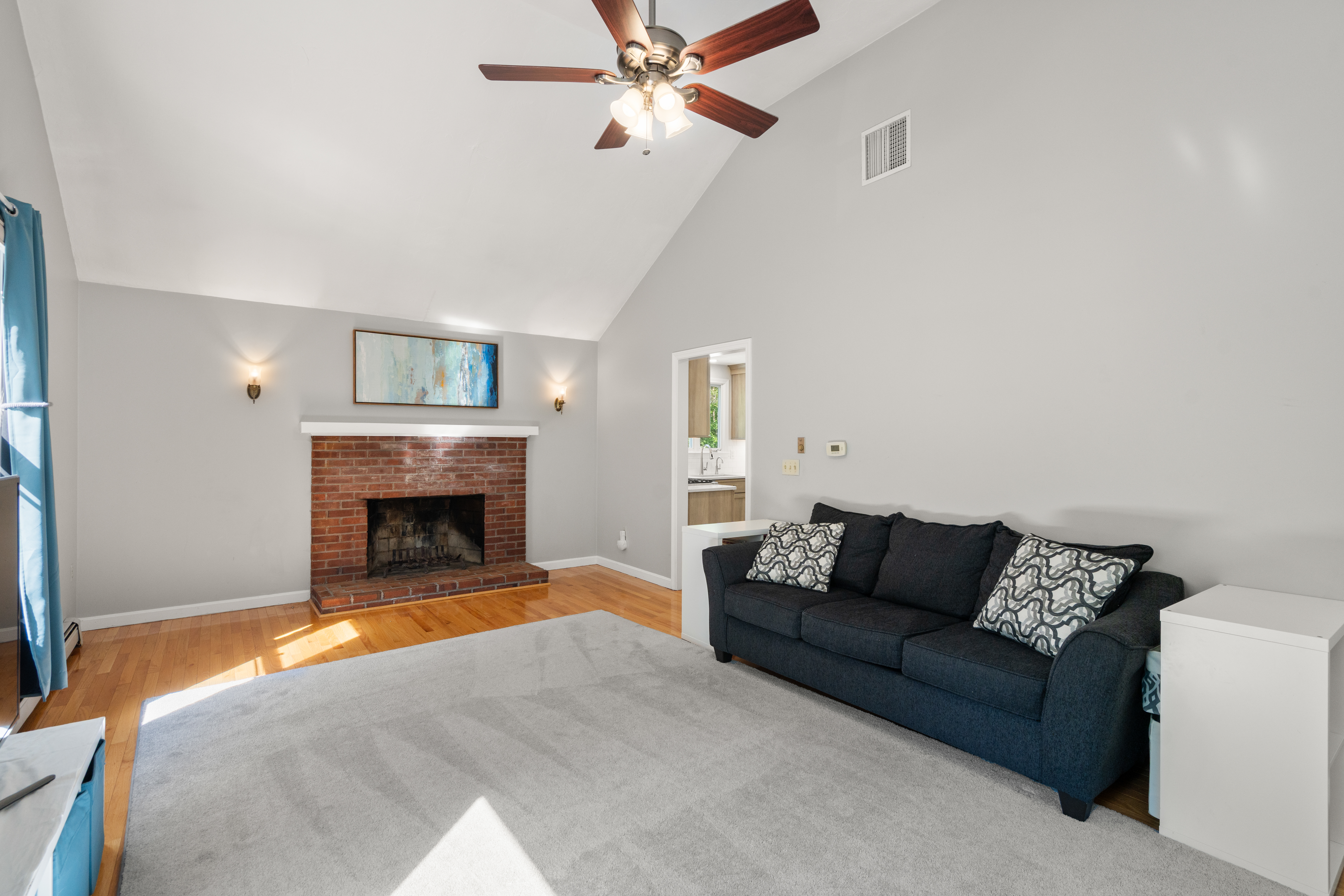  63 Pine Hill Road, Southborough, MA, 01772 - 物件實景
