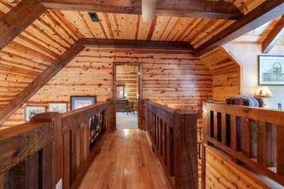 Murphy, North Carolina, 28906, United States, 3 Bedrooms Bedrooms, ,6 BathroomsBathrooms,Residential,For Sale,1933143
