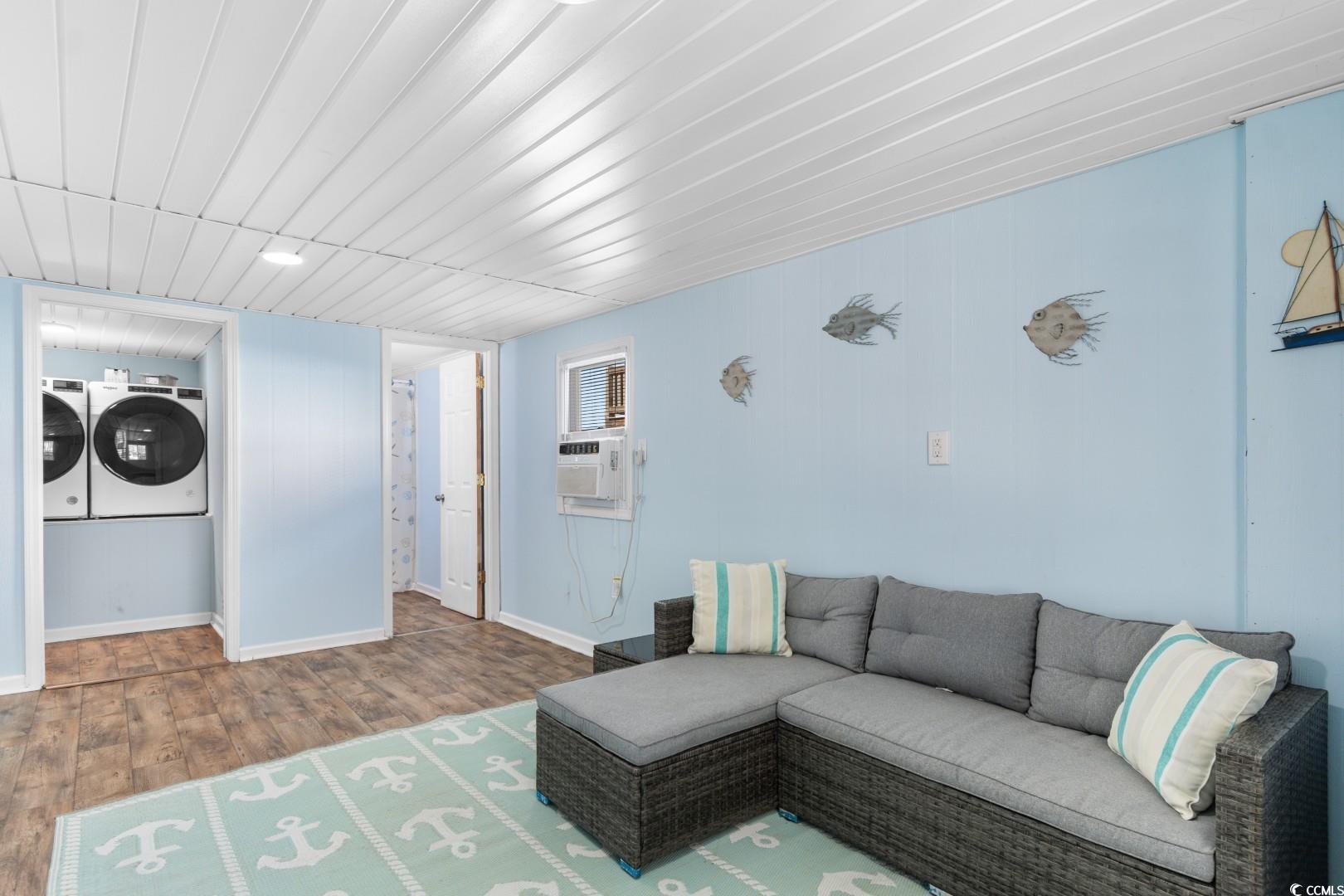 North Myrtle Beach, South Carolina, 29582, United States, 3 Bedrooms Bedrooms, ,3 BathroomsBathrooms,Residential,For Sale,1987110