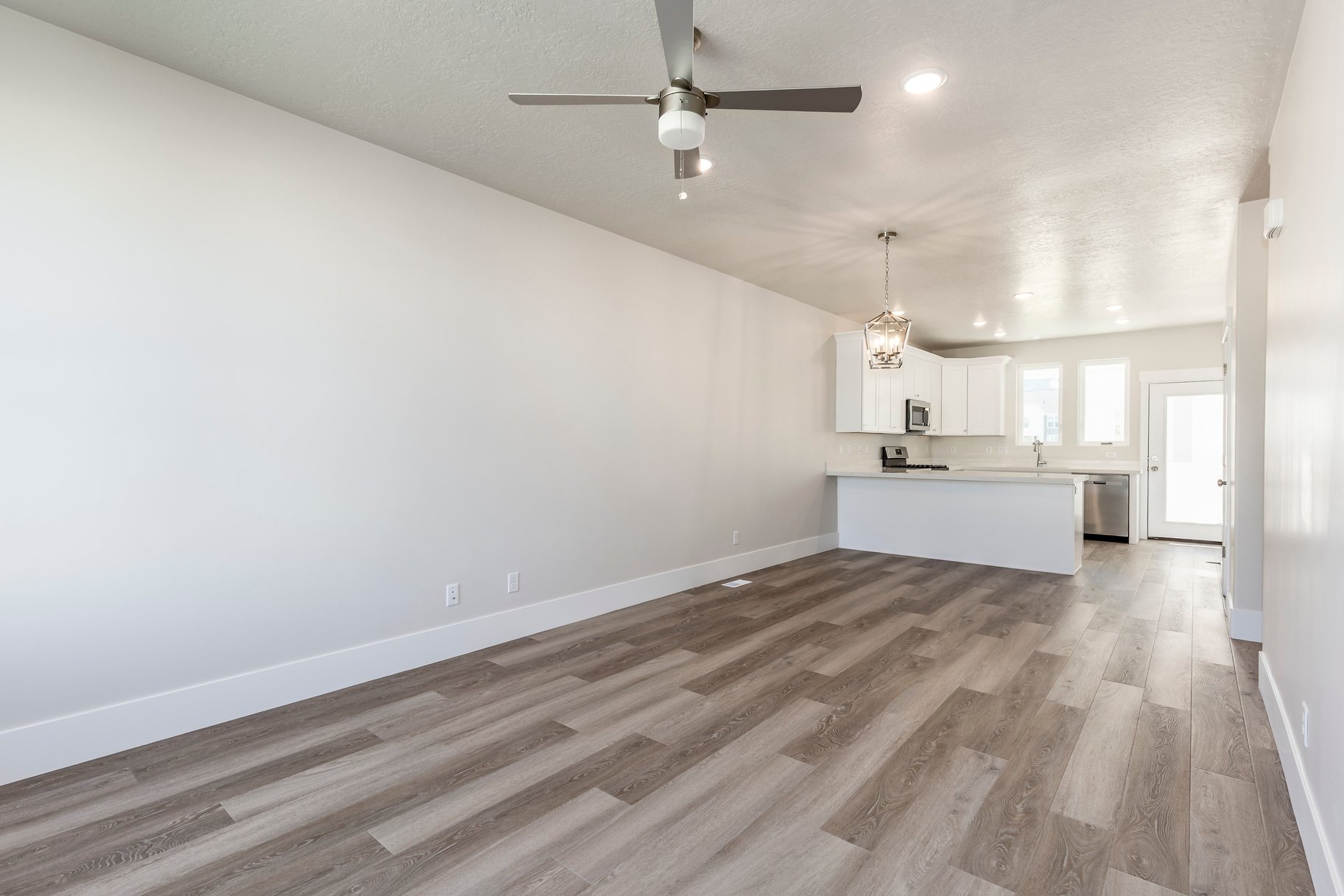 Beautiful Three-Bedroom Townhome at The Ridge at Spanish Fork - 物件實景
