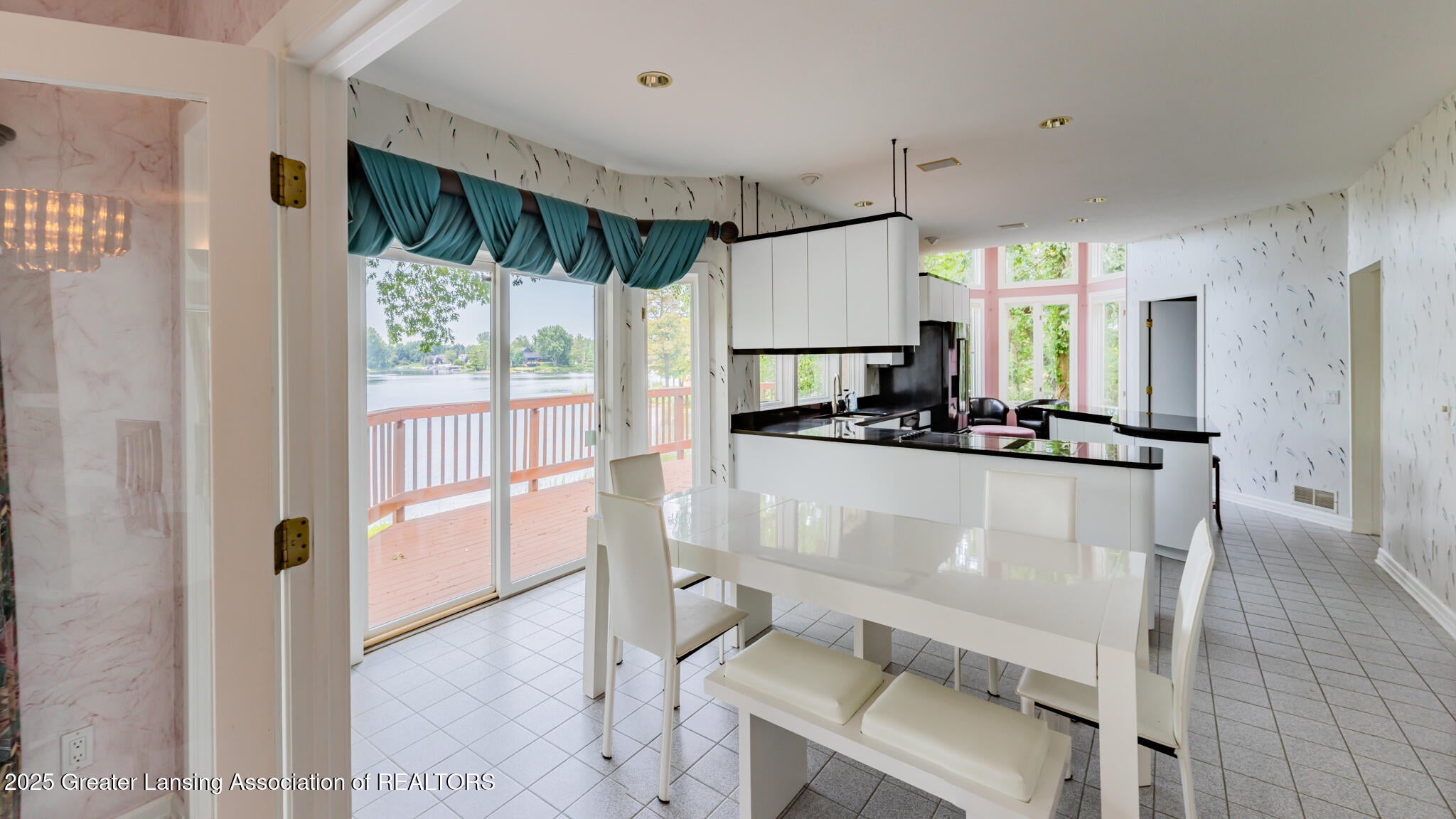 Laingsburg, Michigan, 48848, United States, 5 Bedrooms Bedrooms, ,6 BathroomsBathrooms,Residential,For Sale,1906782