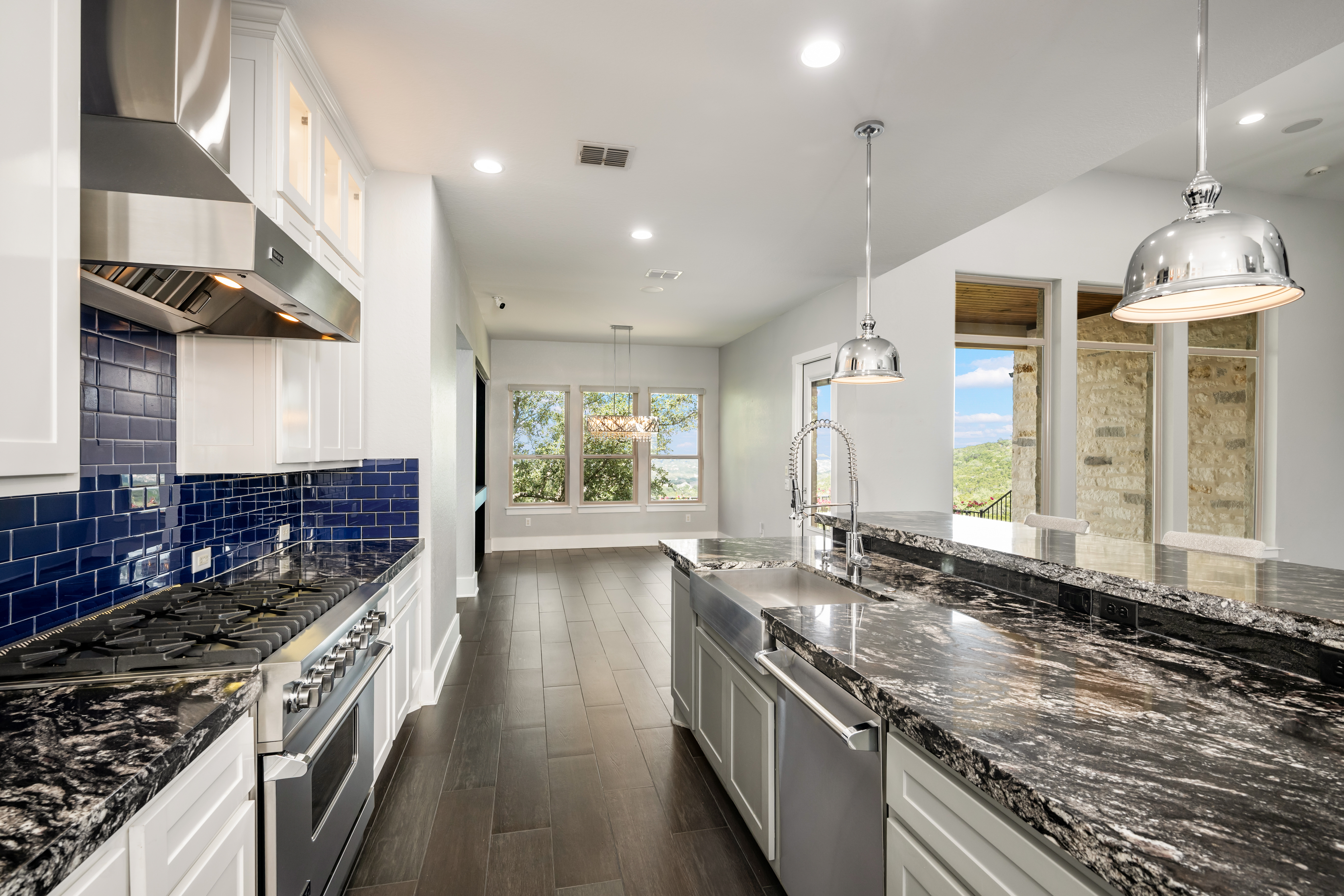  Single-Story Luxury Retreat in Stonewall Estates - 物件實景
