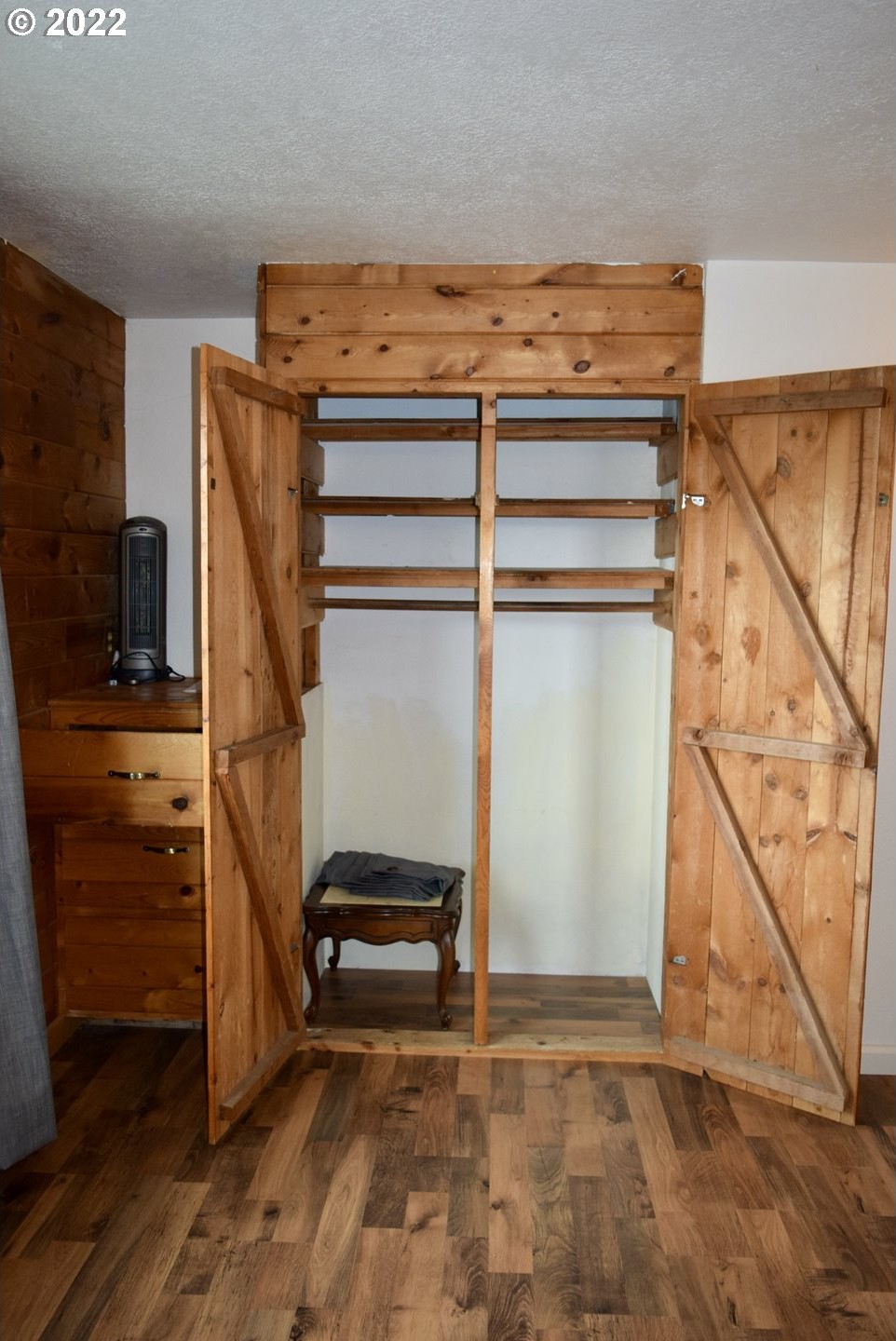 Gold Beach, Oregon, 97444, United States, ,Residential,For Sale,1976260