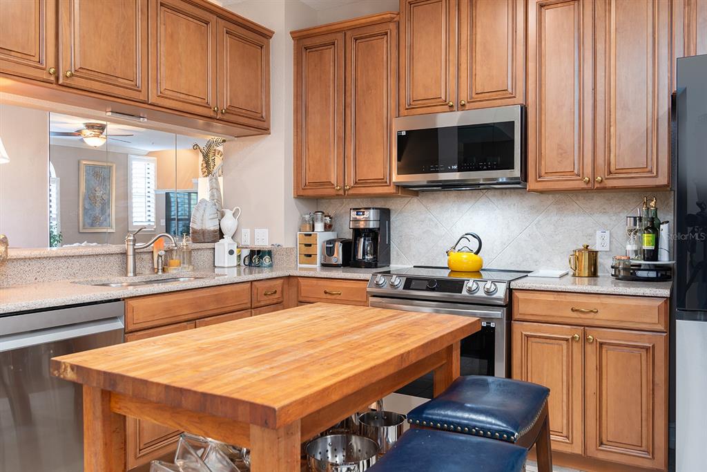 Lake Mary, Florida, 32746, United States, 4 Bedrooms Bedrooms, ,4 BathroomsBathrooms,Residential,For Sale,2003376