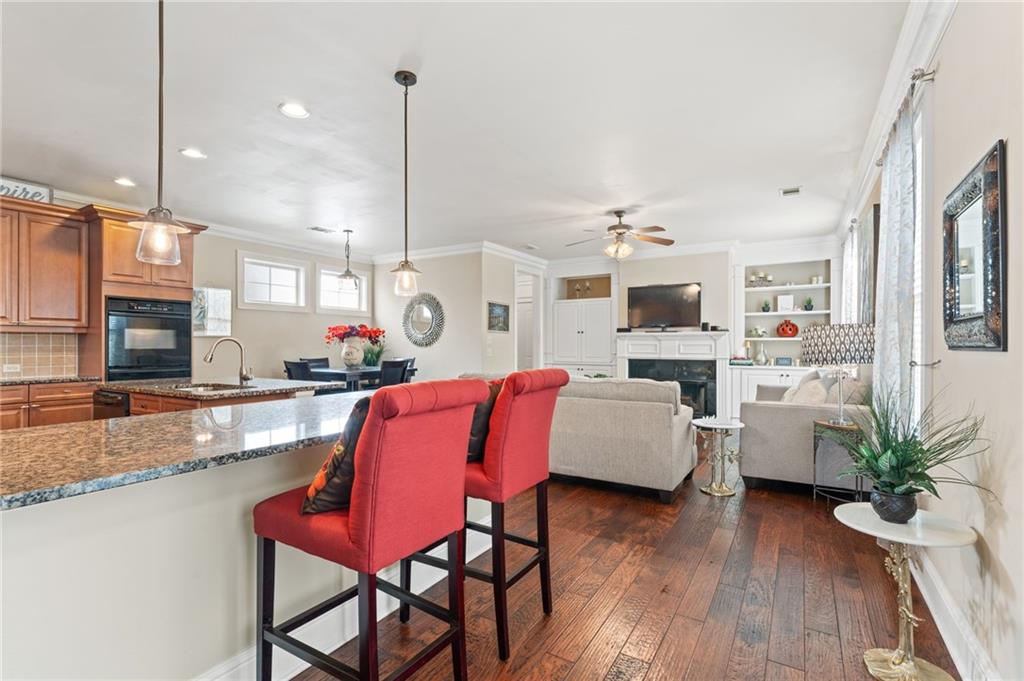 Johns Creek, Georgia, 30022, United States, 3 Bedrooms Bedrooms, ,4 BathroomsBathrooms,Residential,For Sale,2002058