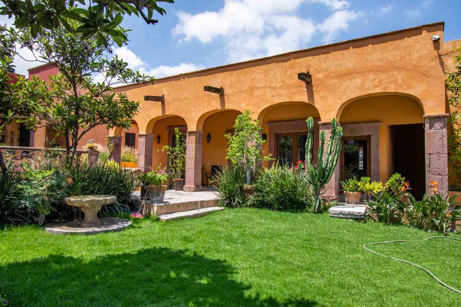 San Miguel de Allende, Guanajuato, 37700, Mexico, 2 Bedrooms Bedrooms, ,2 BathroomsBathrooms,Residential,For Sale,1948873