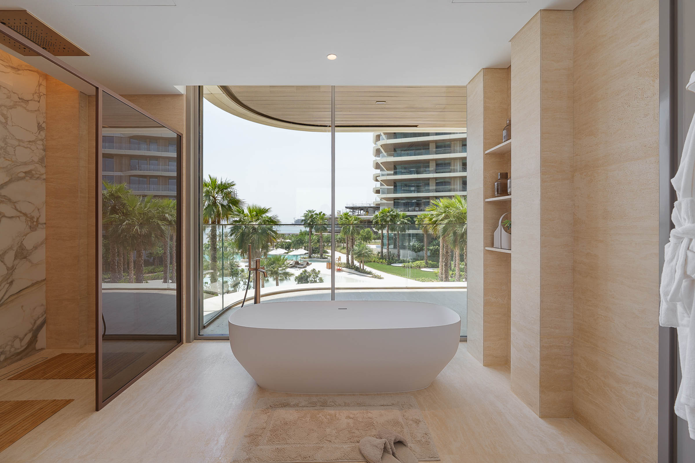  Brand-New Half-Floor Penthouse at Serenia Living - 物件實景