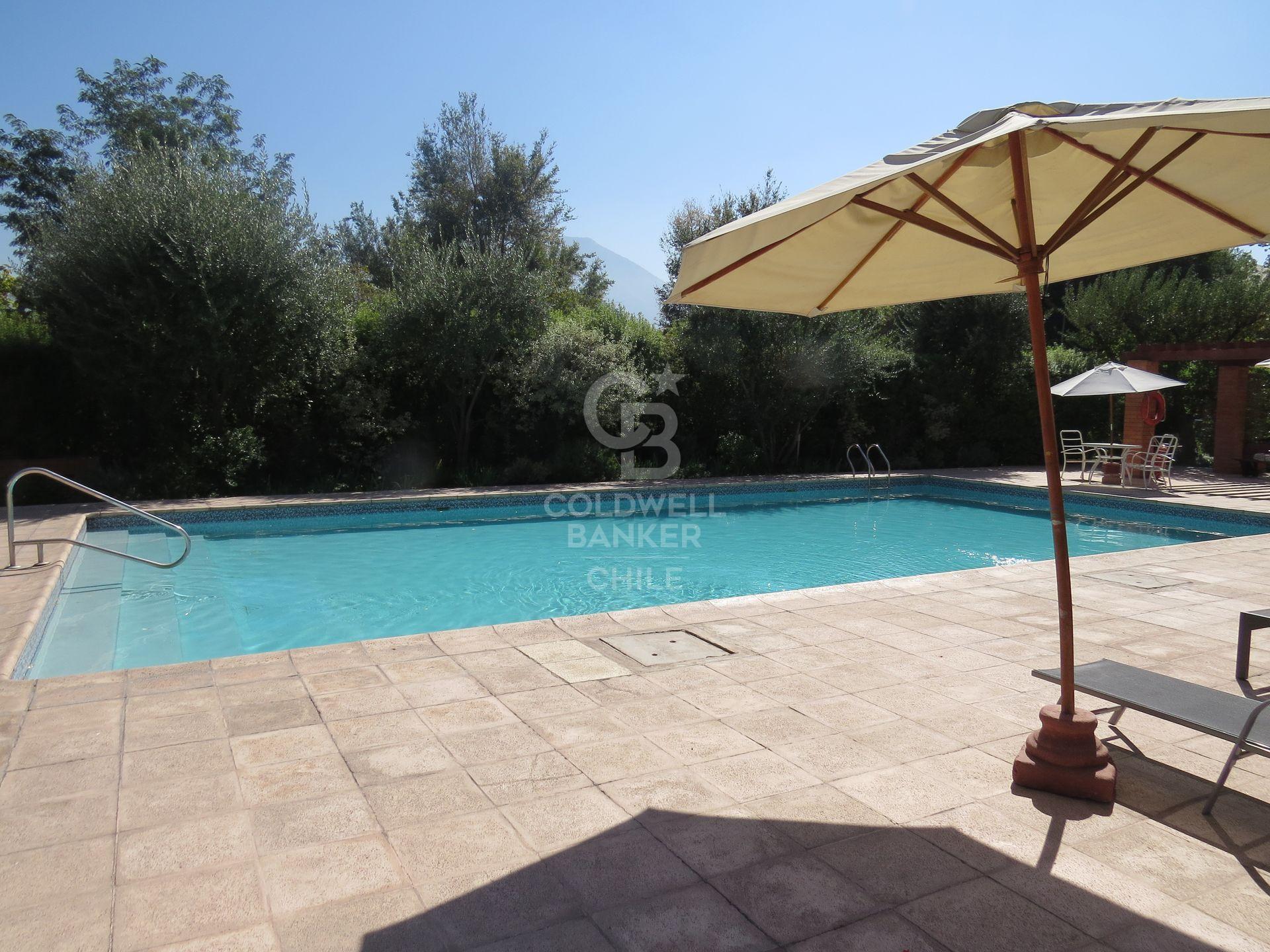 Las Condes, Chile, 3 Bedrooms Bedrooms, ,4 BathroomsBathrooms,Residential,For Sale,1877338