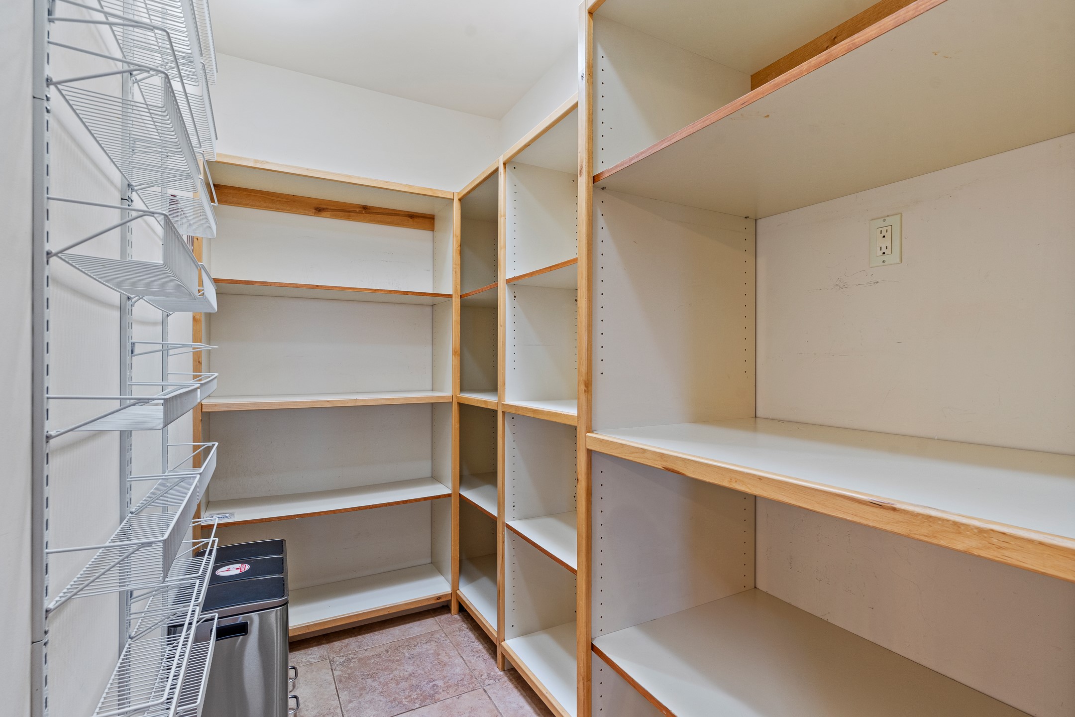  68 Avenida Las Nubes - 物件實景