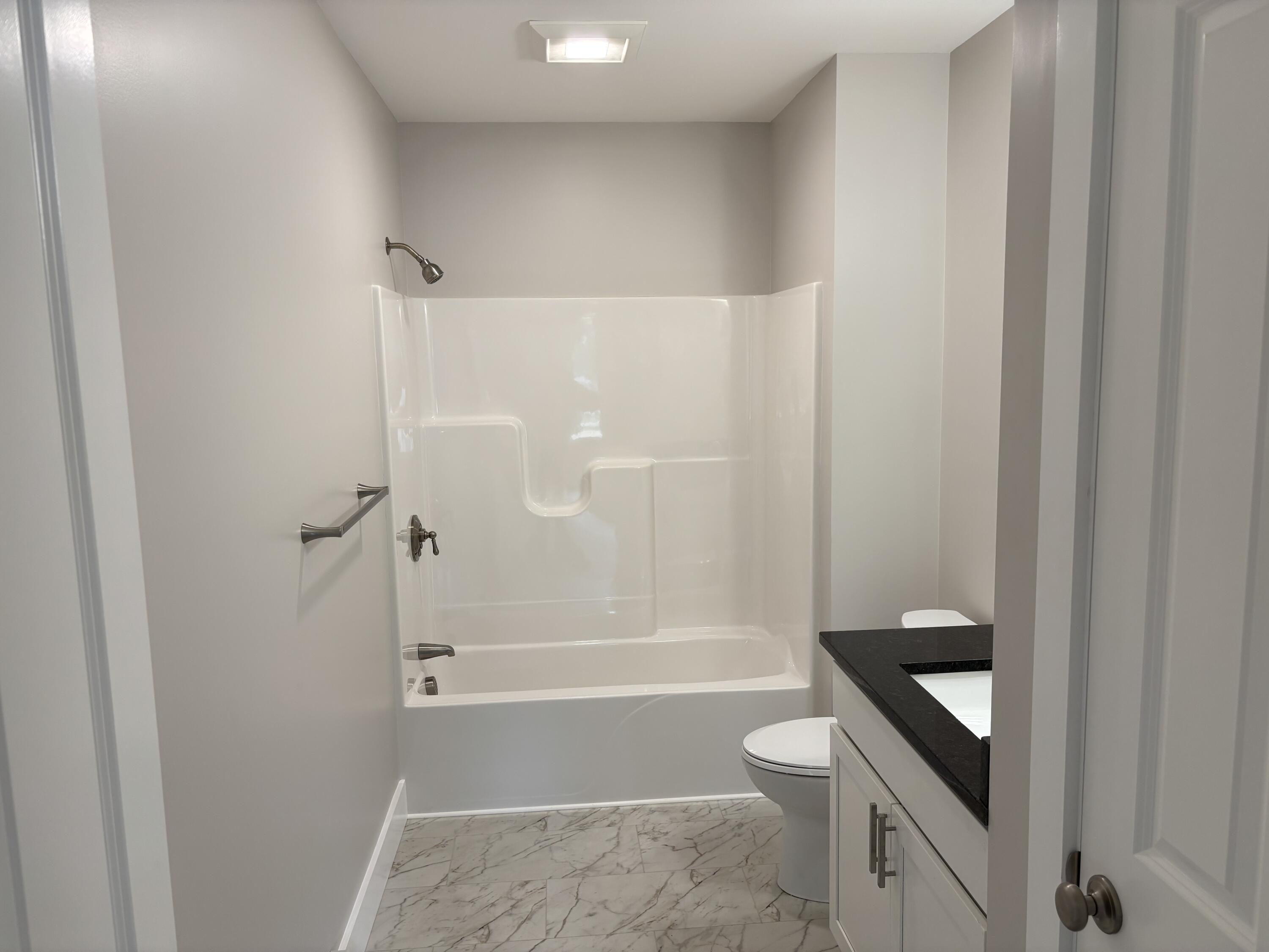 Hollis, Maine, 04042, United States, 3 Bedrooms Bedrooms, ,2 BathroomsBathrooms,Residential,For Sale,1935649