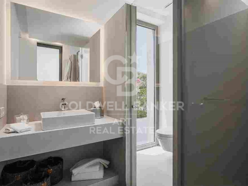 Estepona, Andalusia, ES, 5 Bedrooms Bedrooms, ,5 BathroomsBathrooms,Residential,For Sale,1796755