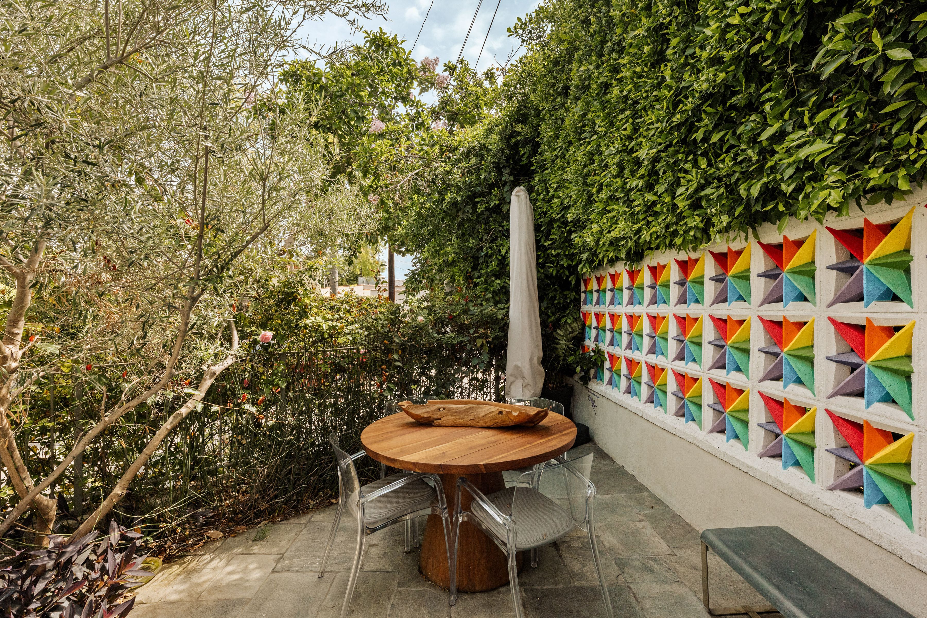  9009 Lloyd Place - 物件實景