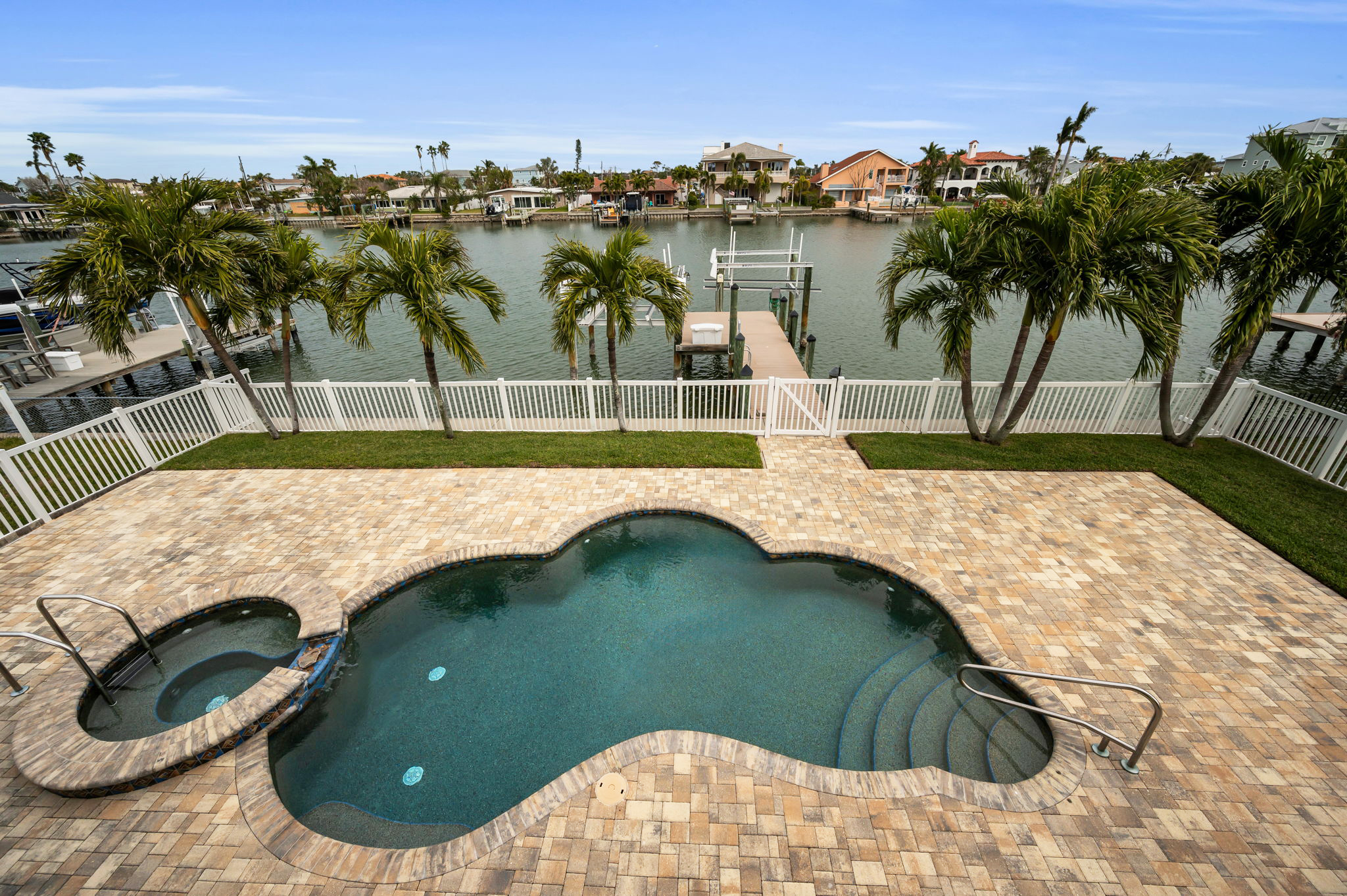 Treasure Island, Florida, 33706, United States, 3 Bedrooms Bedrooms, ,3 BathroomsBathrooms,Residential,For Sale,1974572