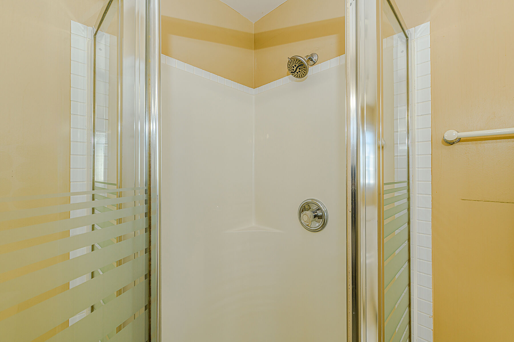  Bright Open Townhome - 物件實景