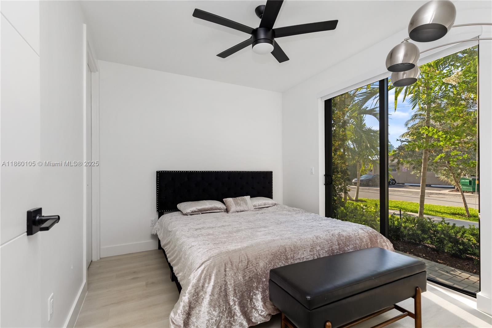 Fort Lauderdale, Florida, 33316, United States, 3 Bedrooms Bedrooms, ,4 BathroomsBathrooms,Residential,For Sale,1920890