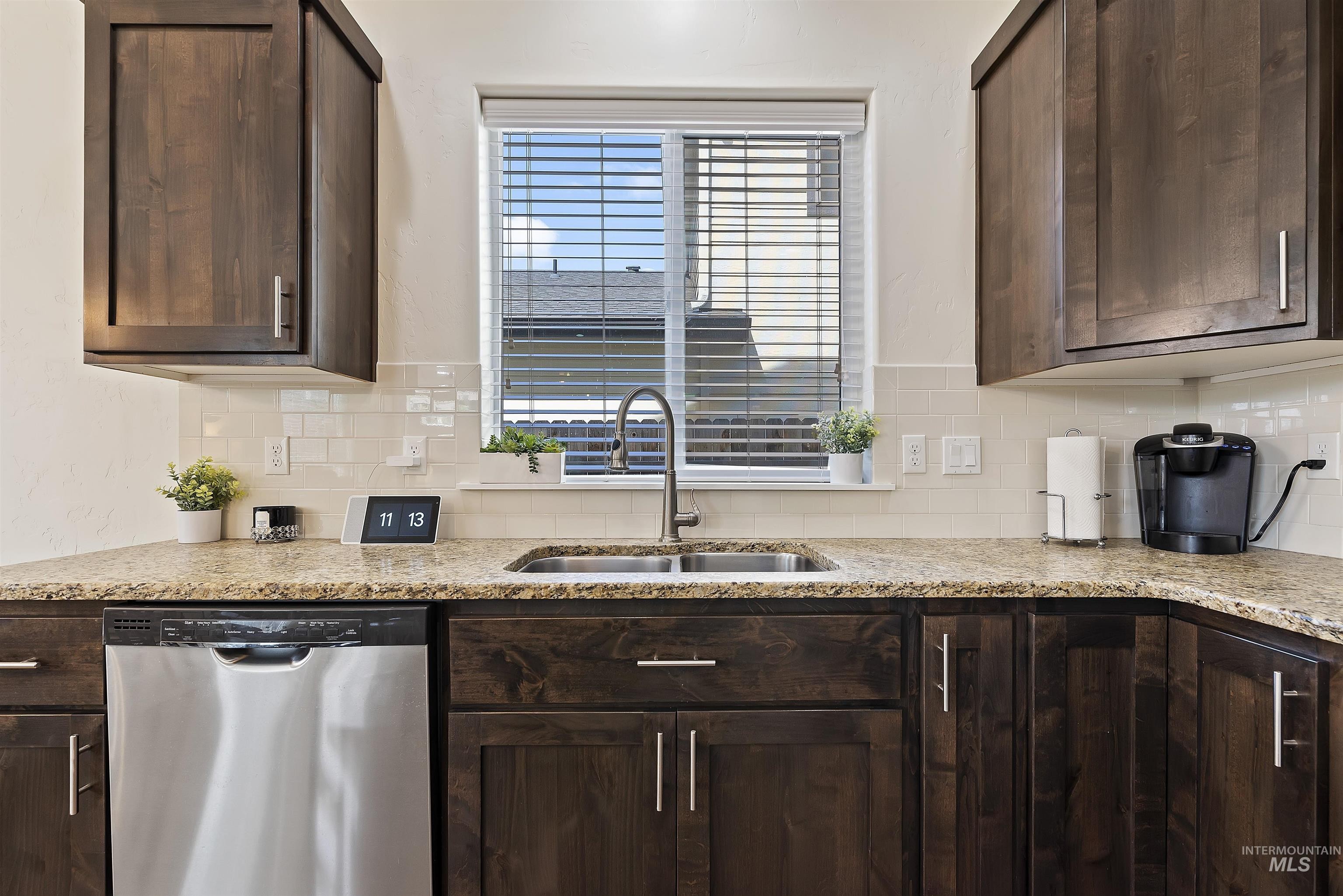 9533 De Witt St, Boise, Idaho, 83704, United States, 3 Bedrooms Bedrooms, ,3 BathroomsBathrooms,Residential,For Sale,9533 De Witt St,1432478