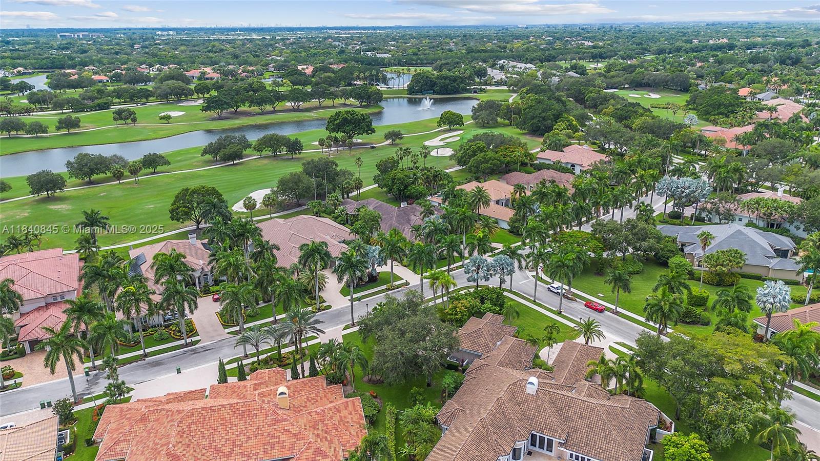 Weston, Florida, 33332, United States, 5 Bedrooms Bedrooms, ,6 BathroomsBathrooms,Residential,For Sale,1896752