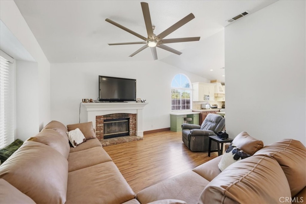 Lake Elsinore, California, 92530, United States, 3 Bedrooms Bedrooms, ,2 BathroomsBathrooms,Residential,For Sale,1977522